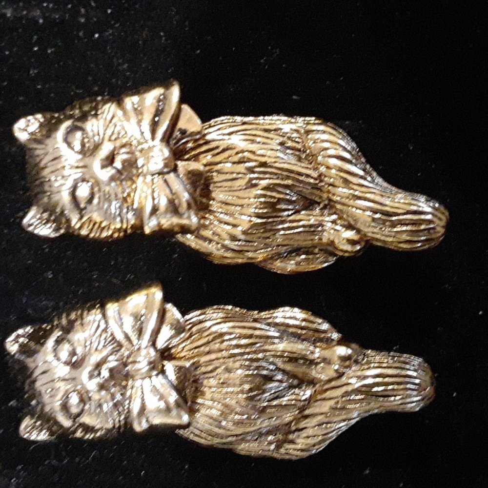 AVON Collectors Novelty Cat Pierced Earrings - Picture 7 of 7